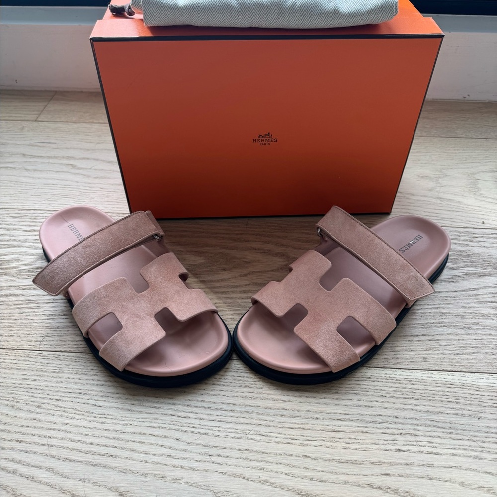 Hermes Chypre Sandals -Nude pink